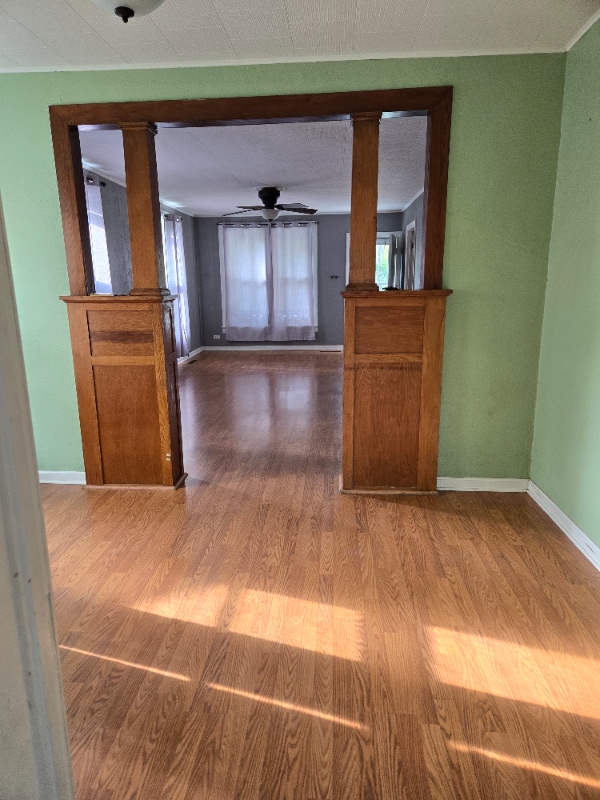 Foto del edificio - 252 S Oak St