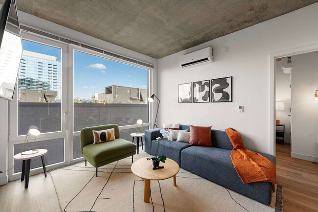 Foto del edificio - 853 W Blackhawk St