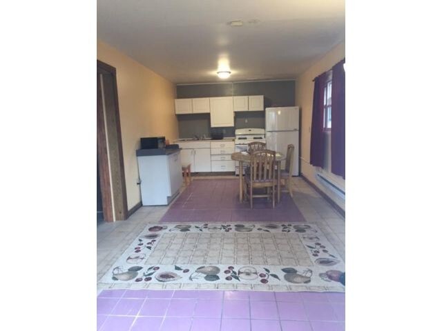 Primary Photo - 544 Acorn Hill Rd