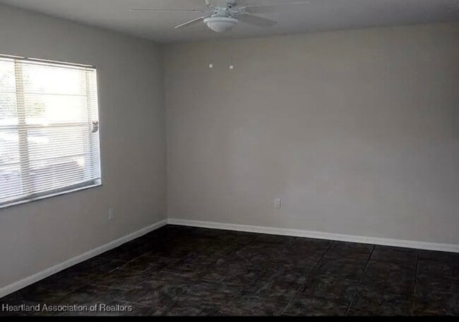 Building Photo - 101 Voss Ct