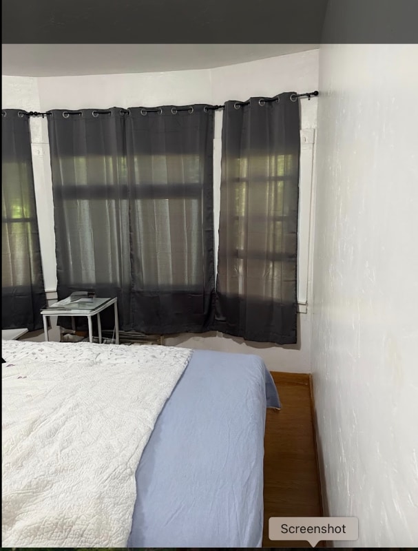 Building Photo - 1780 Le Roy Ave