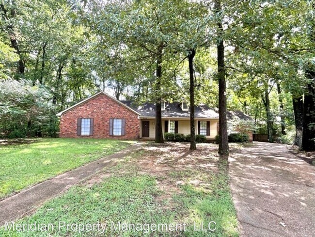 Building Photo - 4 br, 2 bath Apartment - 2156 Tramway Pl