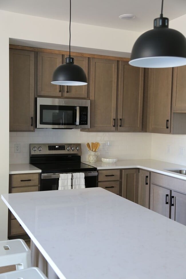 Interior Photo - Boatworks Flats