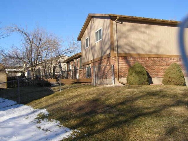 Foto del edificio - 3 Bedroom Single Family Home in Littleton