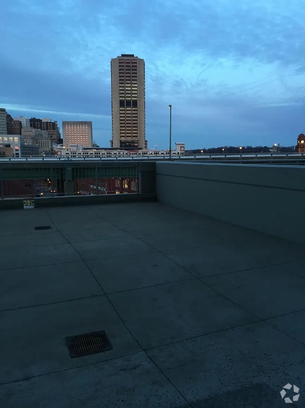 Building Photo - 301 Virginia St