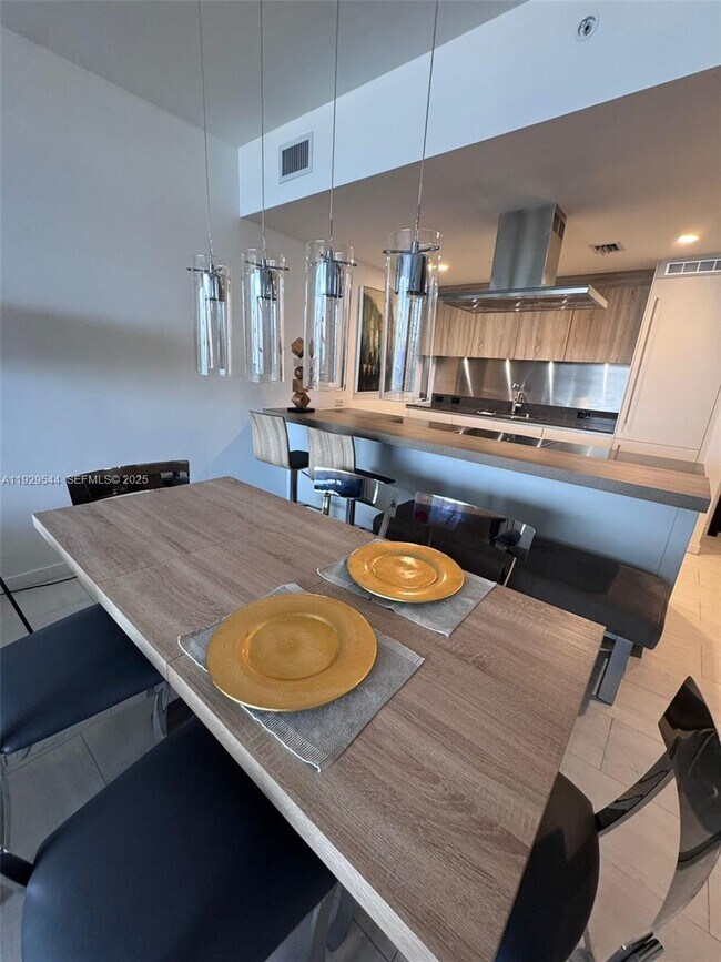 Foto del edificio - 1000 Brickell Plaza