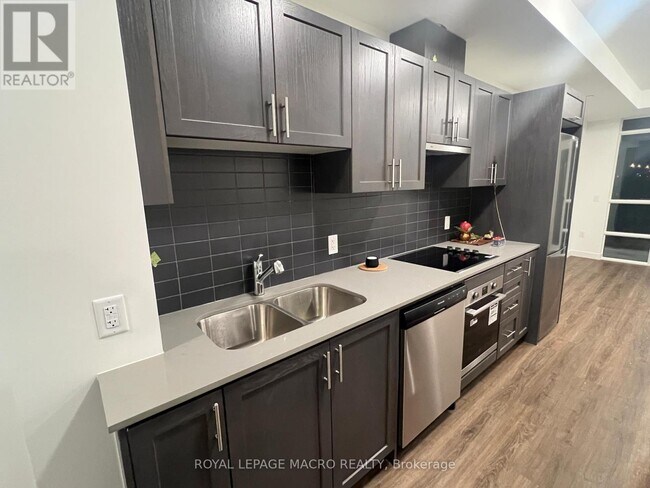 Photo du bâtiment - 461 Green Rd