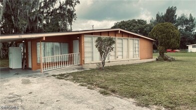 Building Photo - 716 Leeland Heights Blvd W