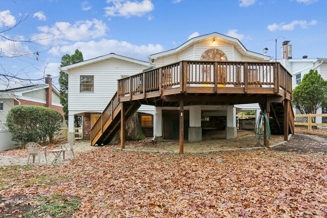 Photo - Wooded views in Silver Spring House