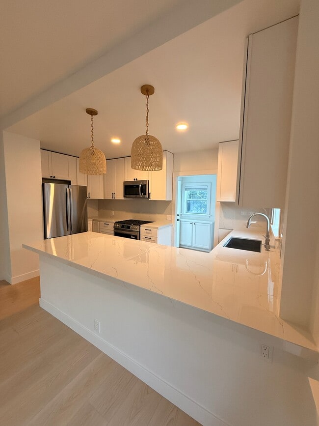 Building Photo - 509 Coronel Pl