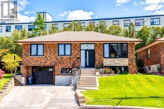 Building Photo - 28 Hesketh Ct