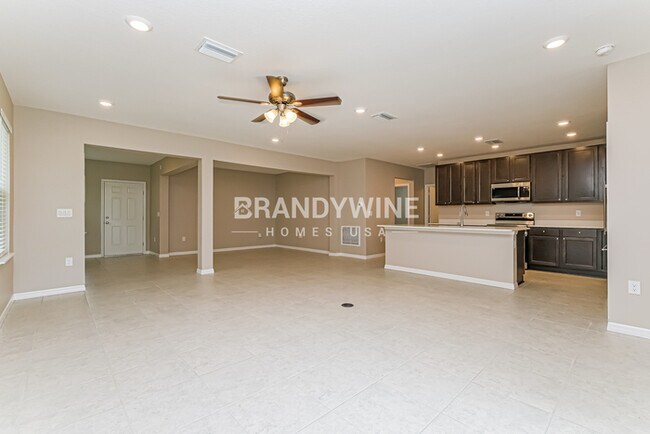 Building Photo - 11279 Redgate St