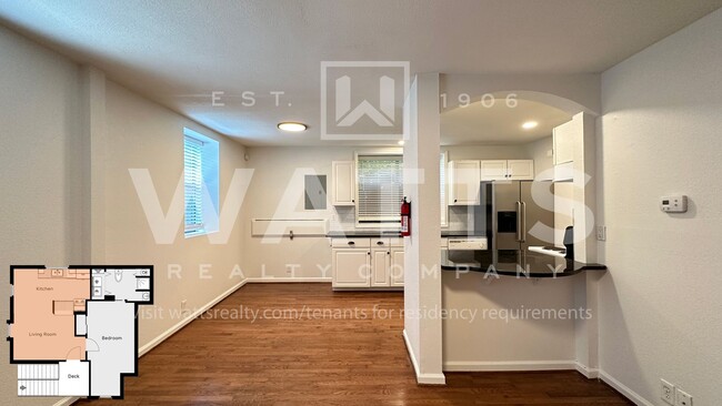 Building Photo - Camilla Court Apartments