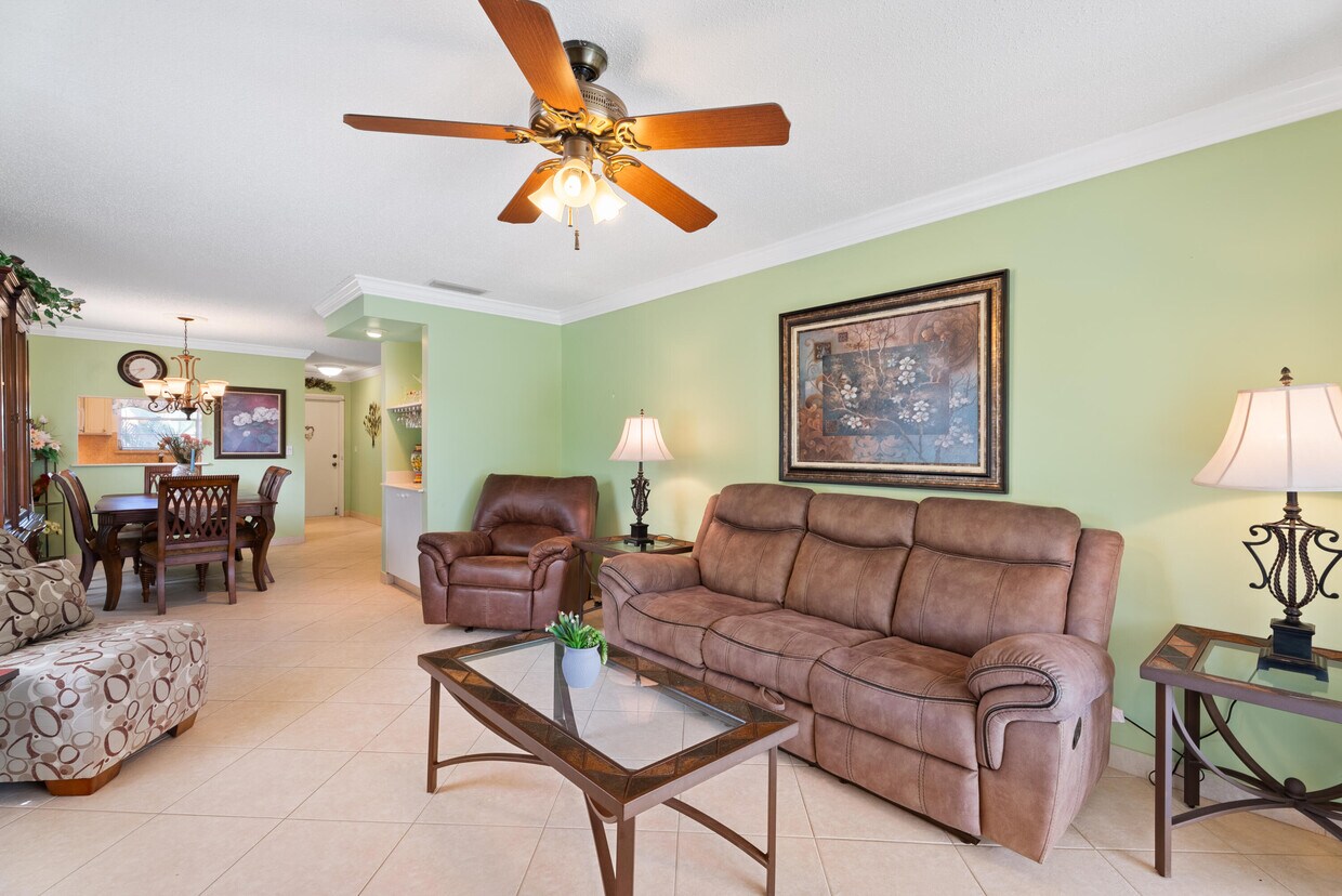 Foto principal - 2600 SE Ocean Blvd