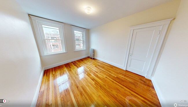 Foto del edificio - 109 Brainerd Rd