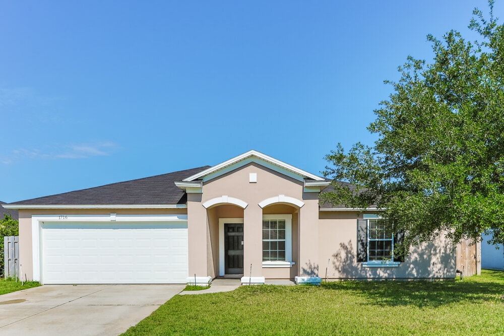 Foto principal - 1716 Hollow Glen Dr