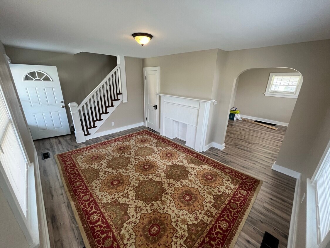 211 Snyder St, Springfield, OH 45504 Townhome Rentals in Springfield