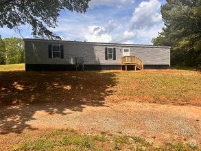 Building Photo - 2114 NC-108
