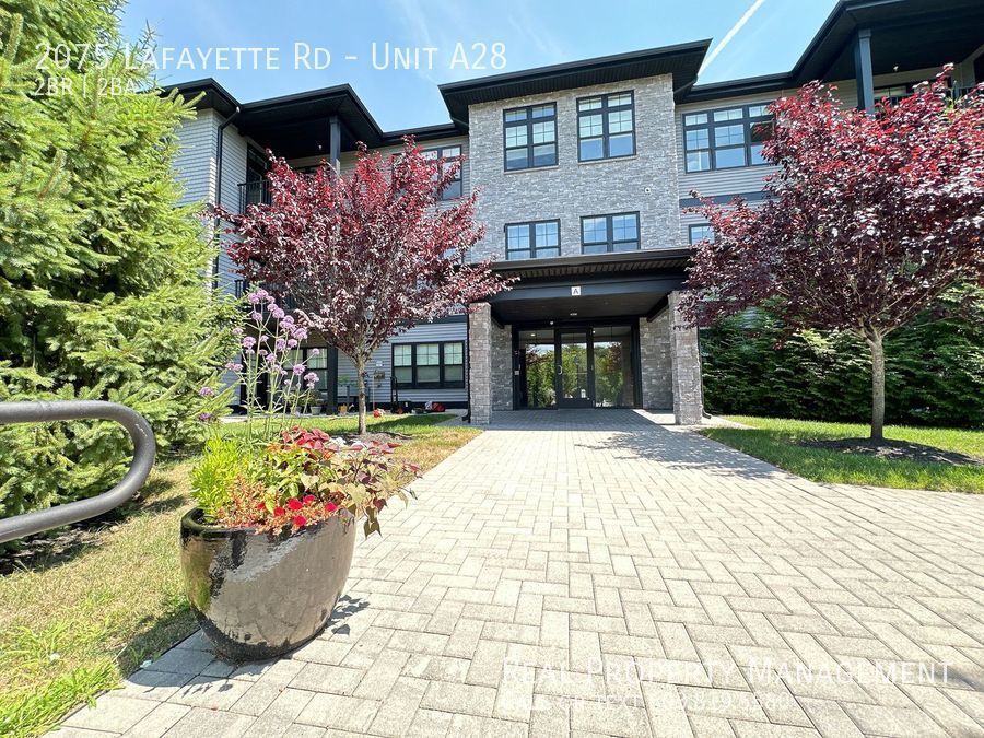 Primary Photo - Immaculate 2 Bedroom/ 2 Bath Condo Availab...