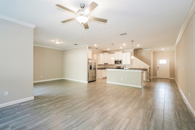 Building Photo - 2123 Cerulean Sky Dr