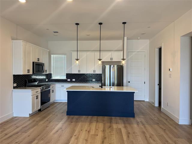 Foto del edificio - 1240 Eureka Spgs St