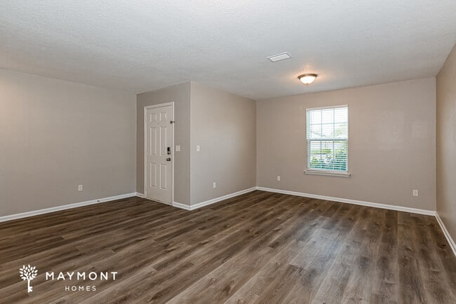 Building Photo - 77830 Lumber Creek Blvd