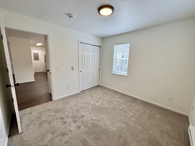Foto del edificio - Crown Ridge Apartments