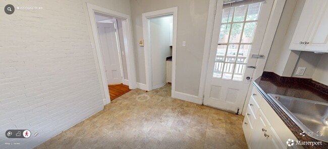 Building Photo - 61 Dana St