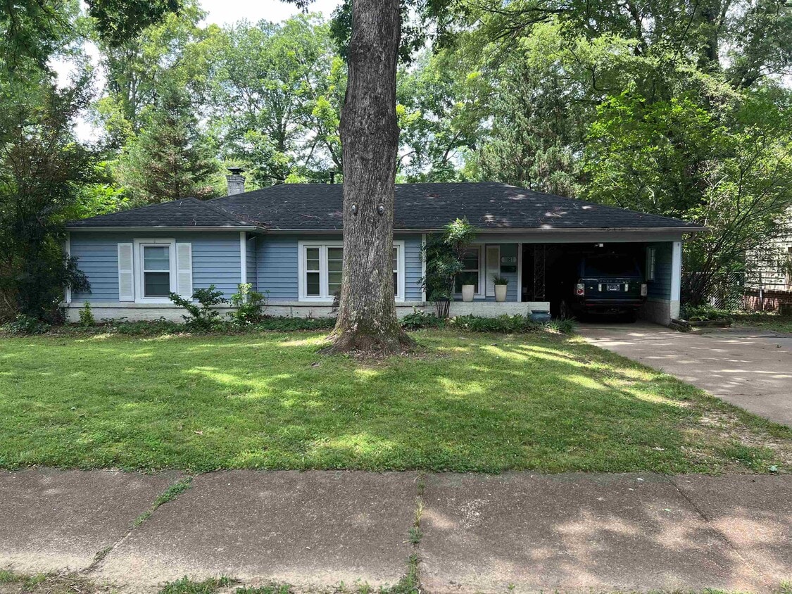 Primary Photo - 1181 Dearing Rd