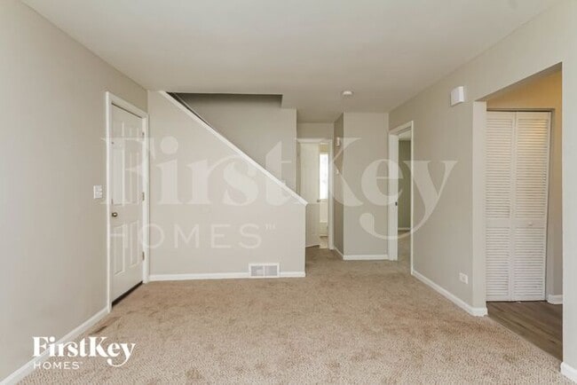 Building Photo - 629 Turkey Run Dr
