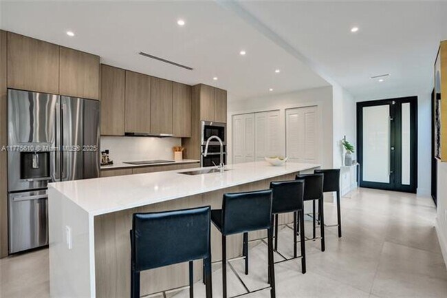 Foto del edificio - 3643 SW 1st Ave