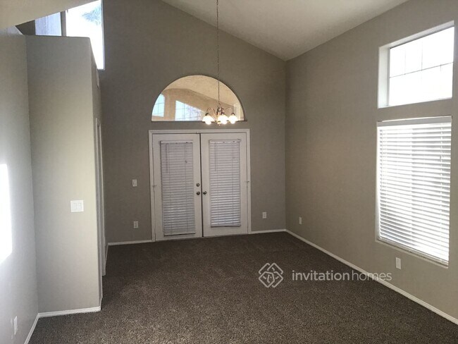 Building Photo - 198 Kachina Dr