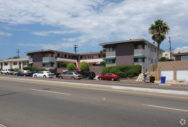 The Grove Apartments San Diego