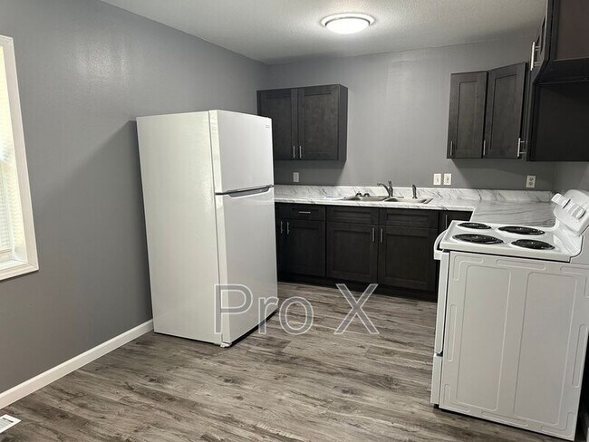 Foto del edificio - 825 S Cherokee St