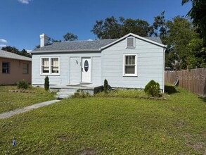 Building Photo - 3545 4th Ave N