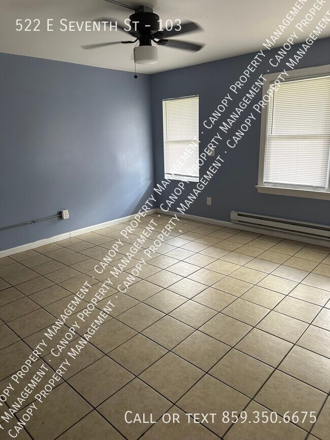 Foto del edificio - 522 E 7th St