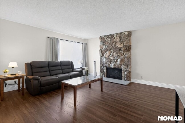 Photo - Unfurnished 3BR 2bath House for rent in Anaheim, CA.