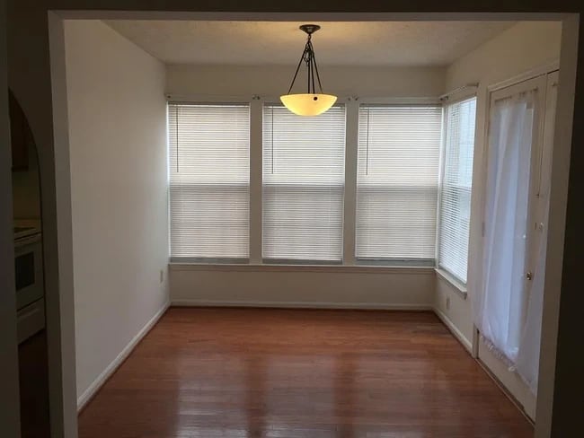 Building Photo - 615 Himes Ave