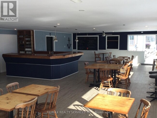 Building Photo - 1919 Lakehurst Rd