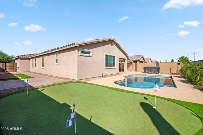 Building Photo - 21075 E Estrella Rd