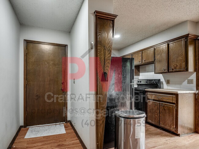 Foto del edificio - 600 Elmwood Dr