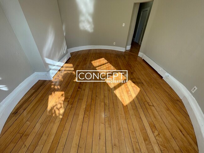 Foto del edificio - 270 Bowdoin St