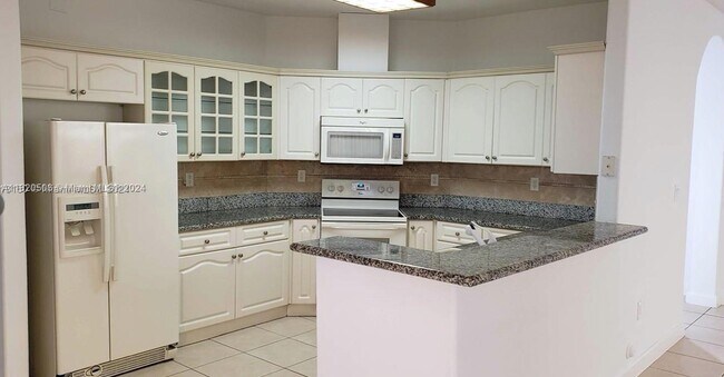 Foto del edificio - 9431 NW 45th St