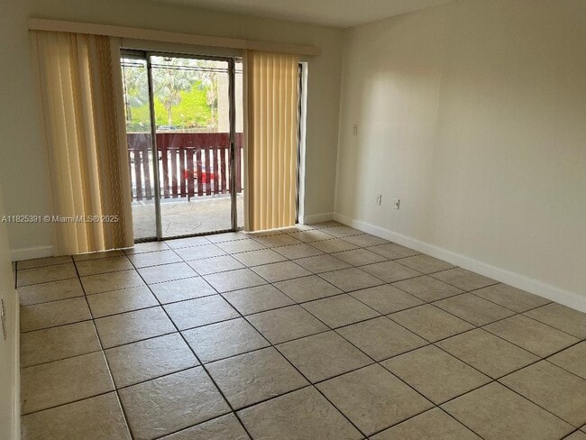 Foto del edificio - 10651 SW 108th Ave