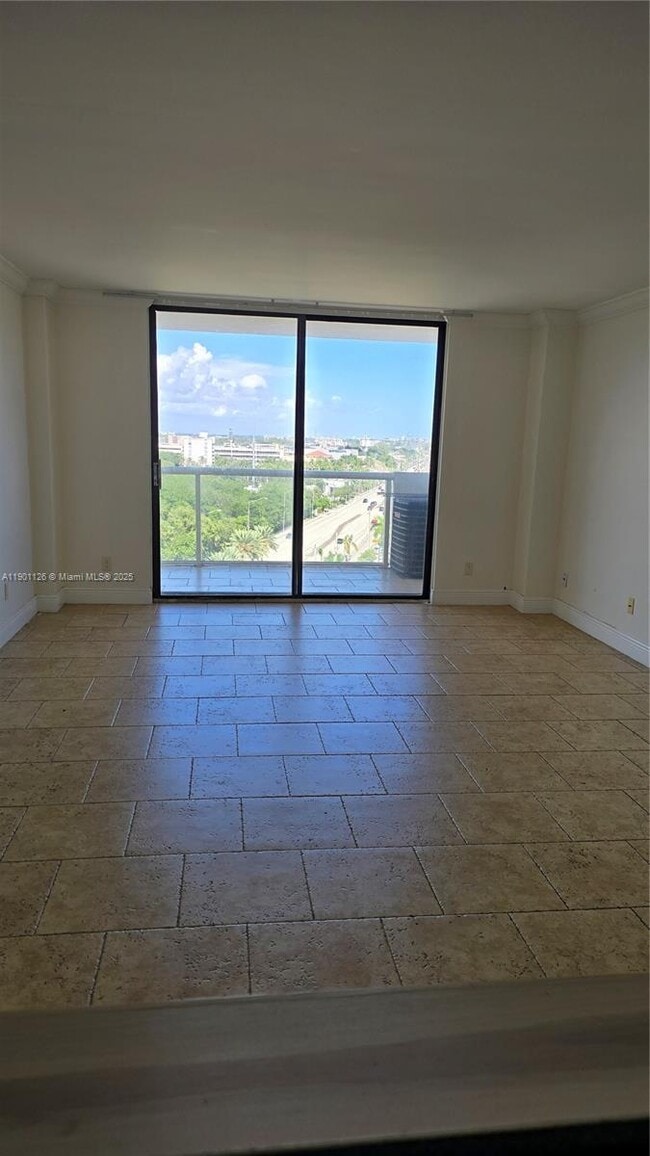 Building Photo - 13499 Biscayne Blvd