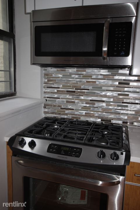Building Photo - 407 Chauncey St