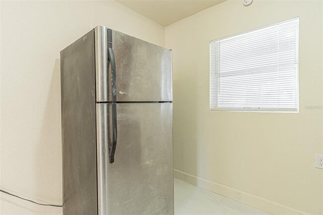 Foto del edificio - 14918 Pine Crest Rd
