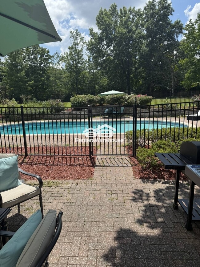Building Photo - 2785 Sun Meadow Dr