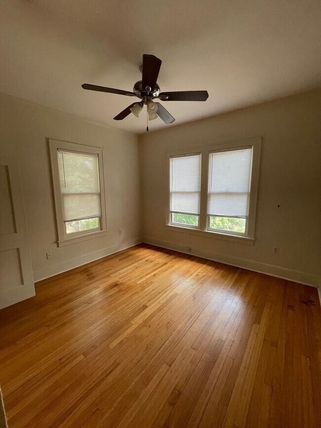 Foto del edificio - 1 br, 1 bath House - 605 Kirby Pl