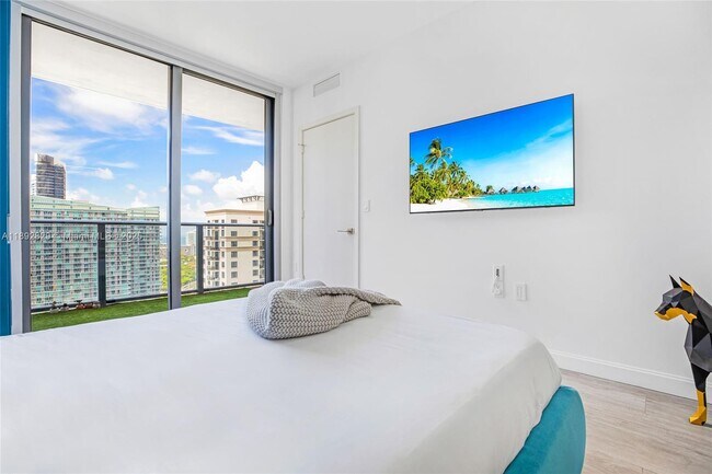 Foto del edificio - 55 SW 9th St